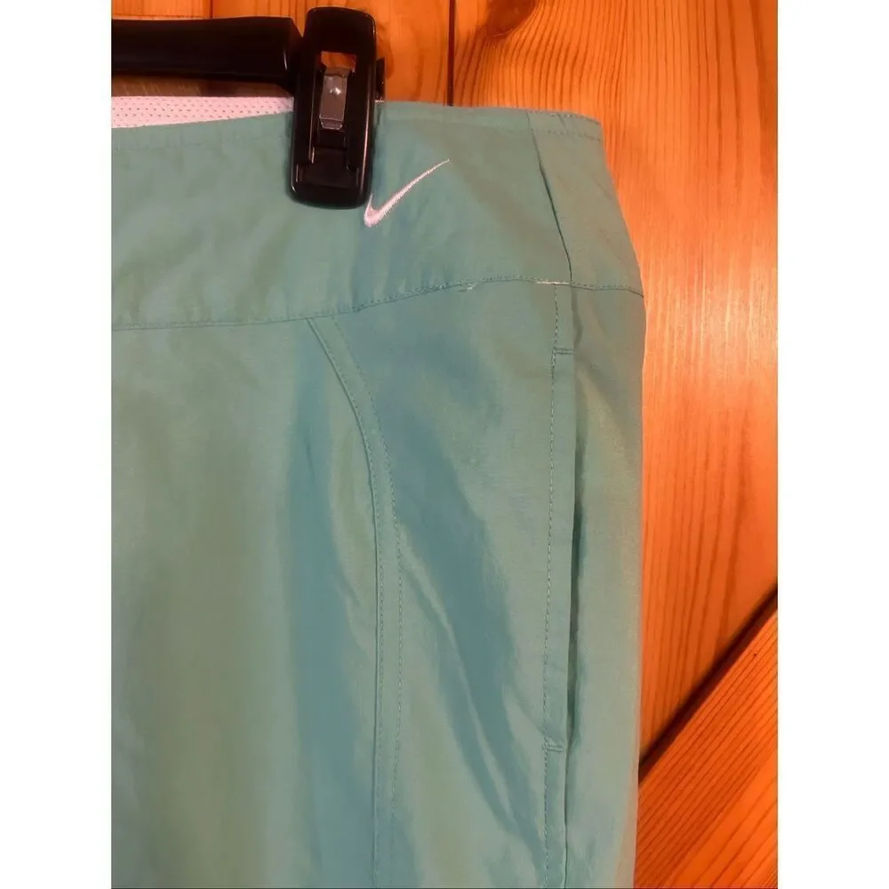 Vintage Nike Women’s Mint Capris Skimmer Pants Size XL (5895)
